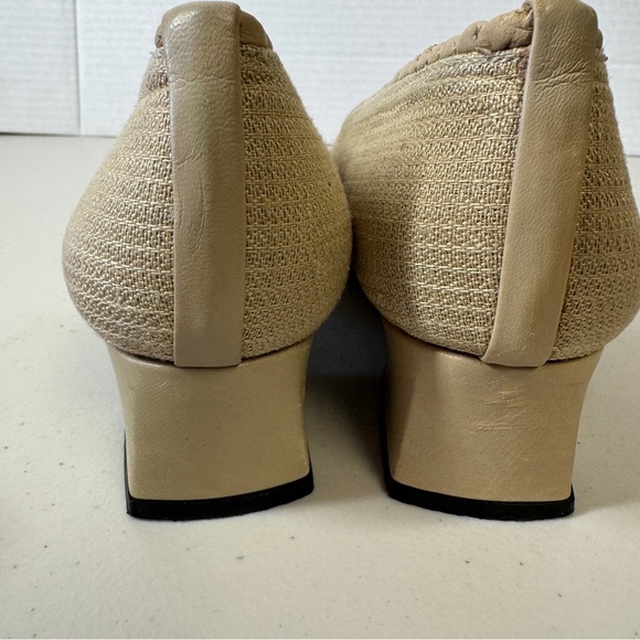 Vintage Stuart Weitzman Textured Cream Tan Old Money Women's Shoes Size 9 1/2 - Picture 13 of 16